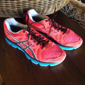 ASICS Women's Gel Neo33 Running Shoe